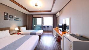 Room - Woorim Hotel (Jeju City)