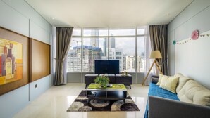 Unclassified image, 4 of 23, button - The View at Vortex Klcc (Kuala Lumpur)