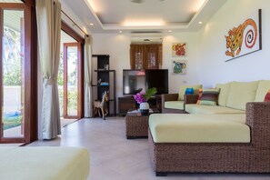 Living area - Baan Tawan Chai (Koh Samui)