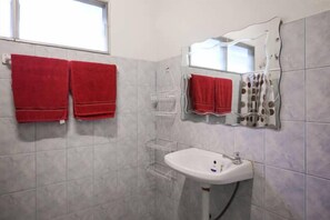 Bathroom - Happy House (Koh Samui)