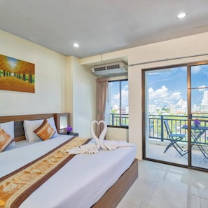 Room - Lucky Patong Hotel (Patong)