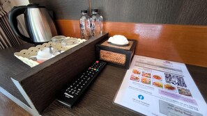 Coffee and/or coffee maker - Lucky Patong Hotel (Patong)