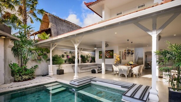 Unclassified image, 1 of 21, button - Villa Ozamiz (Seminyak)