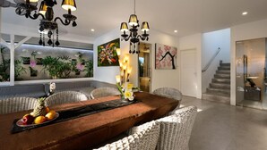 Dining - Villa Ozamiz (Seminyak)