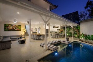 Pool - Villa Ozamiz (Seminyak)