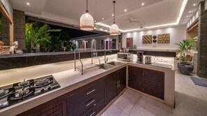 Unclassified image, 5 of 78, button - Villa Bima (Seminyak)