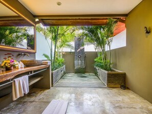 Bathroom - Villa Yoga (Seminyak)