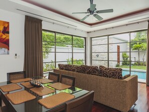 Dining - Villa in Bangtao in Richmond - Villa 112 (Choeng Thale)