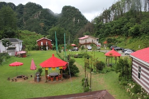 Tempat makan outdoor