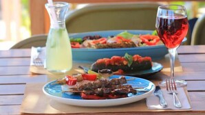 Essen und Trinken