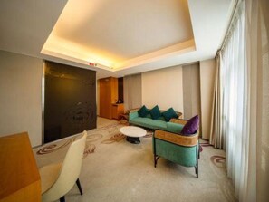 Ảnh chưa phân loại, 5 trong số 35 ảnh, nút