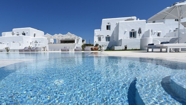 Pool - White Dunes Luxury Suites (Paros)