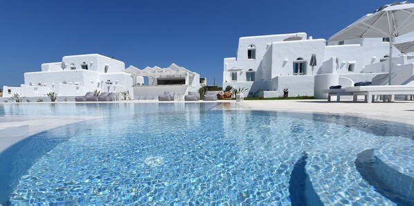 Unclassified image, 1 of 100, button - White Dunes Luxury Suites (Paros)