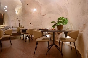 Unclassified image, 3 of 64, button - Alle Malve (Matera)