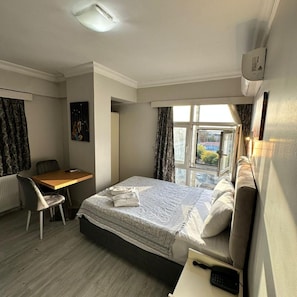 Kamar