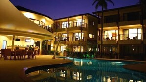 Ảnh chưa phân loại, 4 trong số 31 ảnh, nút