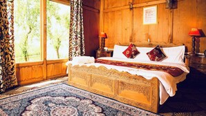 Room - Golden Flower Heritage Houseboat (Srinagar)