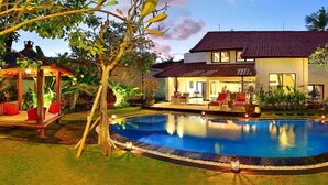 Unclassified image, 3 of 26, button - Alysha Villa Seminyak Beachside (Seminyak)
