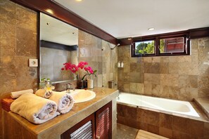 Unclassified image, 4 of 26, button - Alysha Villa Seminyak Beachside (Seminyak)