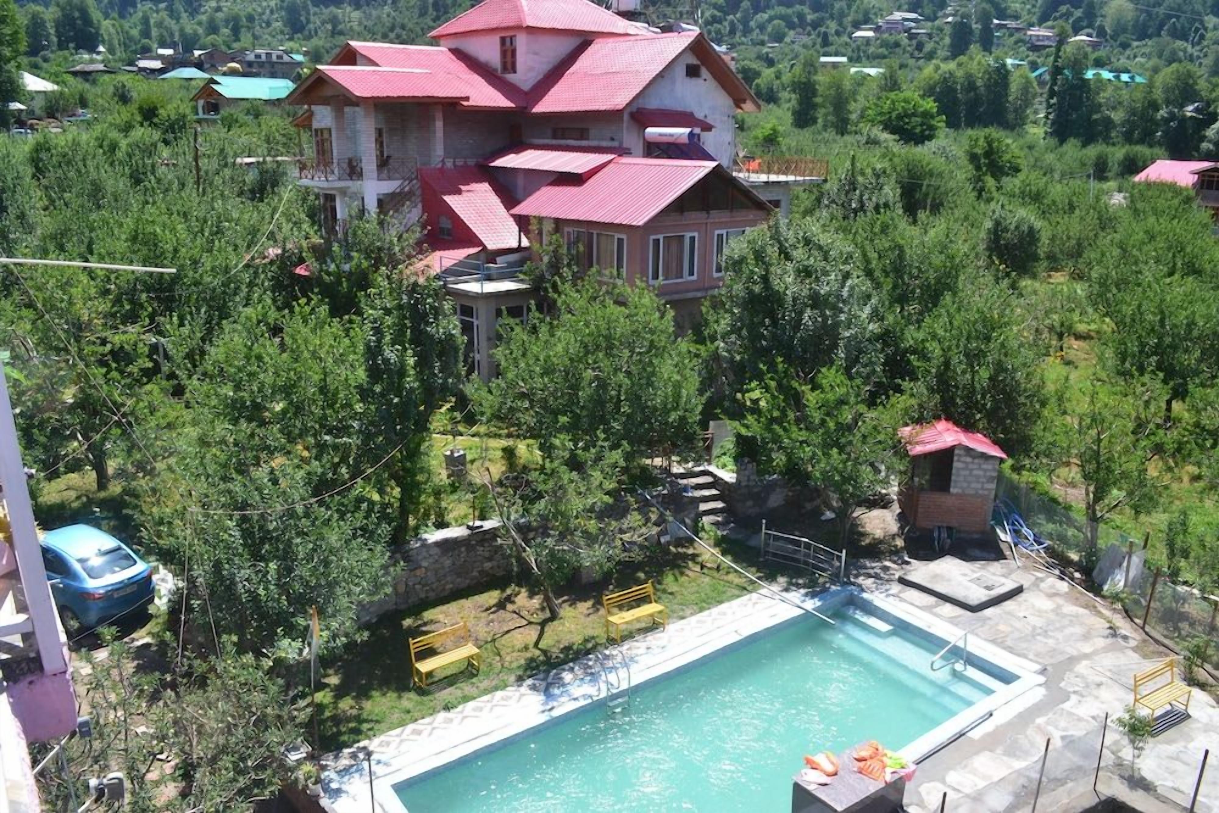 Pool