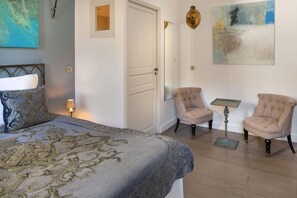 Room - Aux Augustins (Avignon)