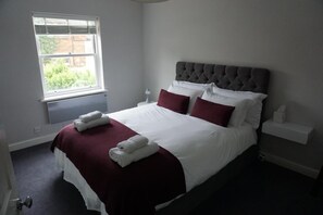 Unclassified image, 5 of 21, button - 3 Summertown Court (Oxford)