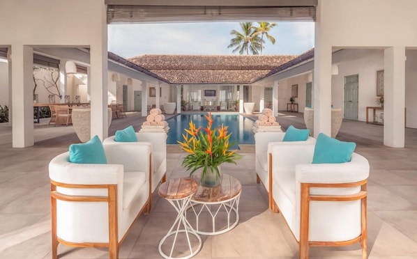 Pool - Ishq Villa (Unawatuna)