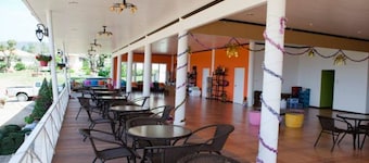 Keawanongburi Resort