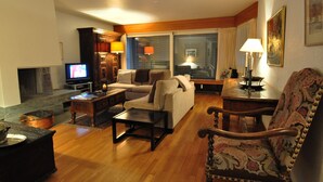 Living area - La Villa Emeline - Wohnung Emilie (Zermatt)