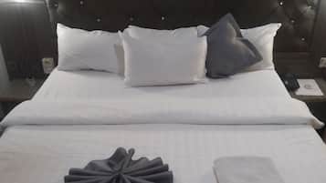 Standard Double Room, Pool View | Living area | 64-inch Smart TV with premium channels, Netflix, DVD player