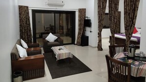 Room - Shri Saibaba Satsang Mandal (Rahata)