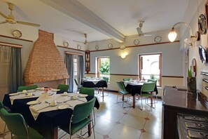 Unclassified image, 3 of 68, button - Hotel Inn Season (Jodhpur)