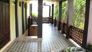Unclassified image, 4 of 37, button - Layathraa Hotel and Restaurant (Kandy)