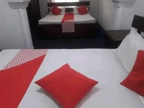 Unclassified image, 2 of 37, button - Layathraa Hotel and Restaurant (Kandy)