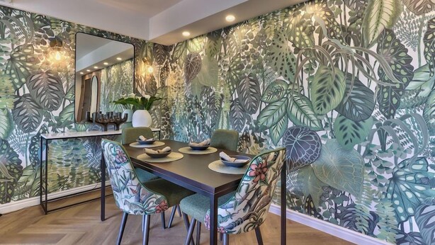 Dining - 437 St Martini Gardens (Cape Town)