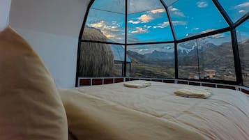 Double Room, Mountain View | WiFi (free)