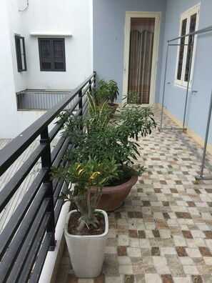 Unclassified image, 4 of 43, button - Mai Apartment (Da Nang Municipality)