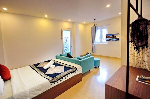 Unclassified image, 1 of 55, button - Eighteen House PDC (Bac Nha Trang)