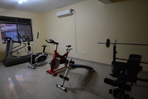 Unclassified image, 3 of 74, button - Kitante Apartments (Kampala)