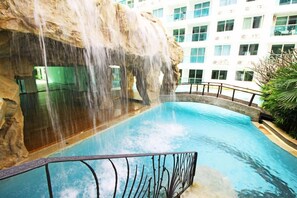 Unclassified image, 2 of 55, button - Amazon Residence Condo by Mainot (Pattaya)