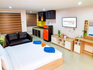 Room - Ambrosial Suites (Pattaya)