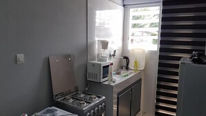Unclassified image, 2 of 13, button - Studio Arcade (Abidjan)