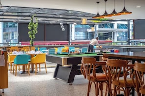 Outdoor dining - Kingfisher Nest (Nairobi)