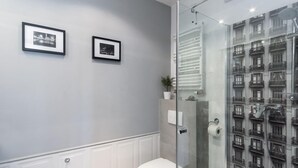 Bathroom - Elite Apartments Chmielna Deluxe (Gdańsk)