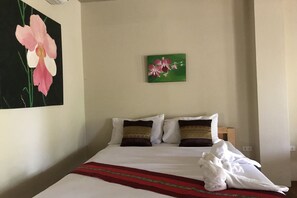Room - Pai Sweet Home (Pai)