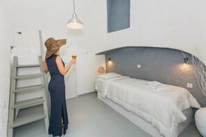 Room - Santoimage House (Santorini)