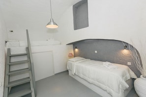 Room - Santoimage House (Santorini)