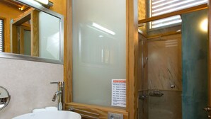 Bathroom - Ravdoucha Epavlis - Villa Athina (Platanias)