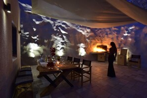 Tempat makan outdoor