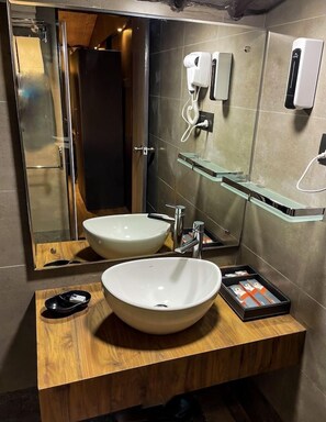 Bathroom - Ayar Jungle Camp (Nainital)